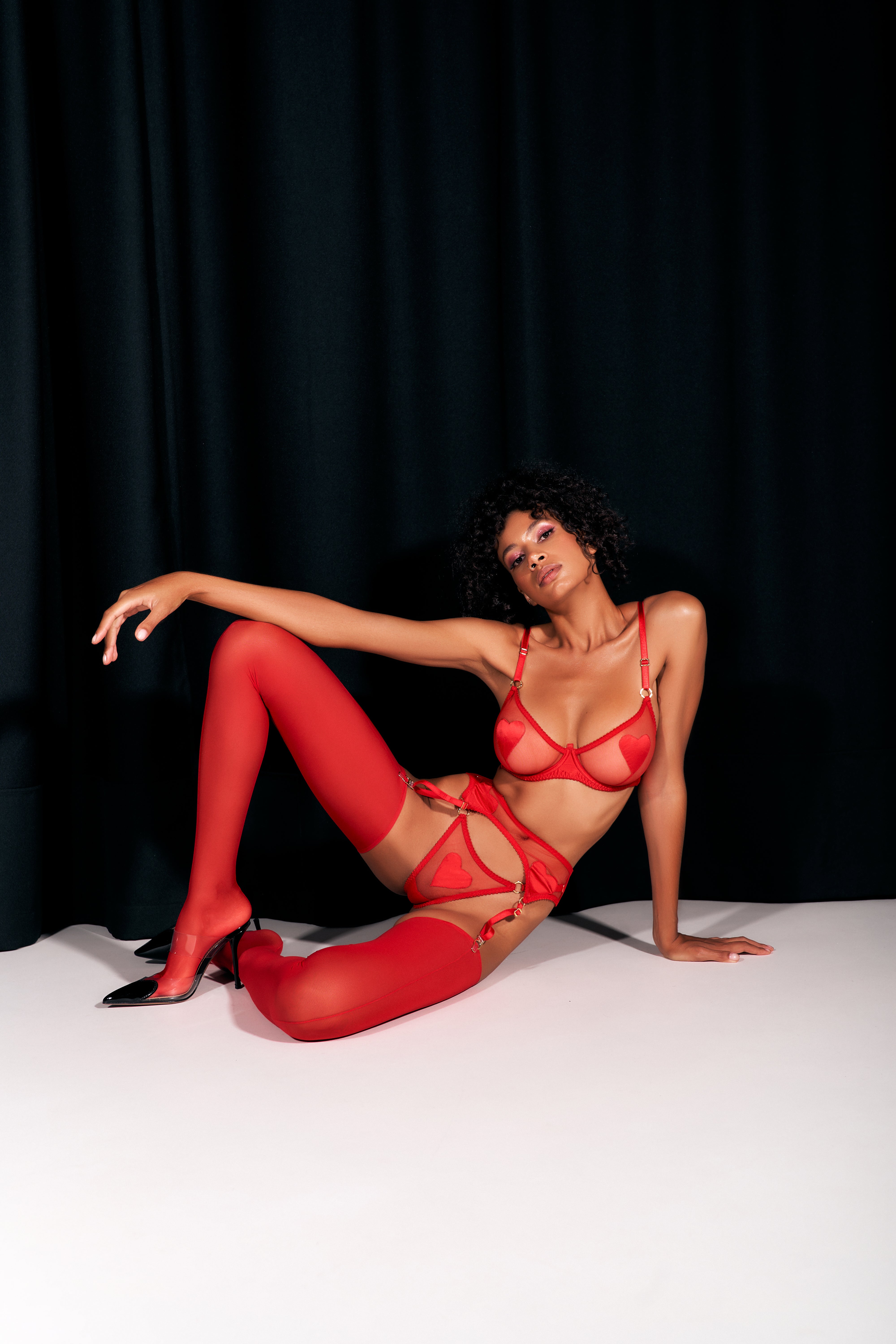 Бюст Love Red
